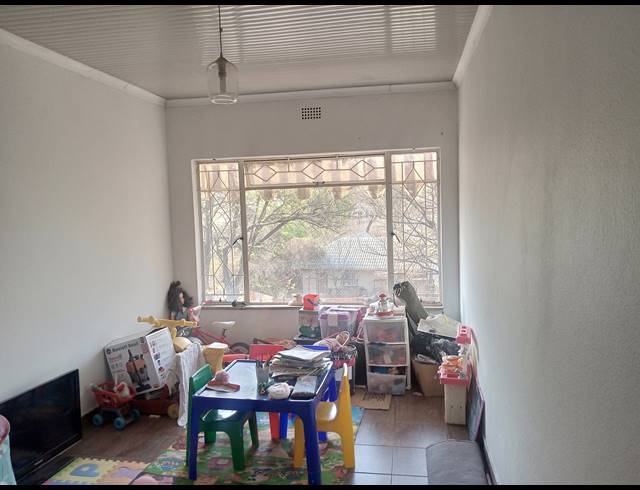 3 BEDROOM SECTIONAL TITLE FOR SALE IN BERTON PARK